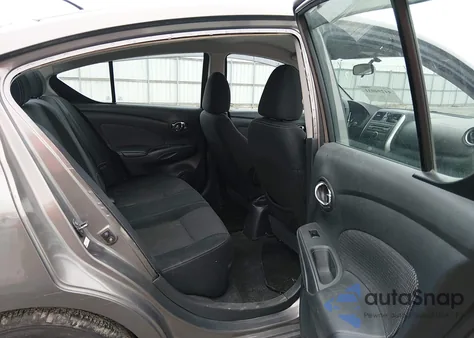 2014 Nissan Versa 1.6 Sv z USA, uszkodzony, nr VIN 3N1CN7AP3EL850222